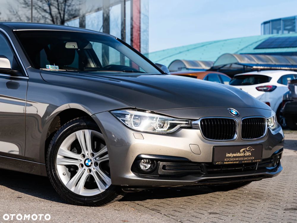 BMW Seria 3 320d Sport-Aut Efficient Dynamics Edition Sport Line - 9