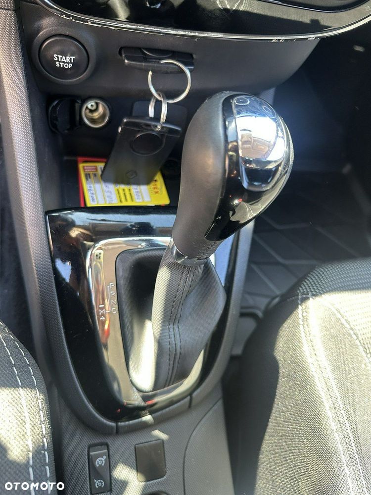 Renault Clio - 17
