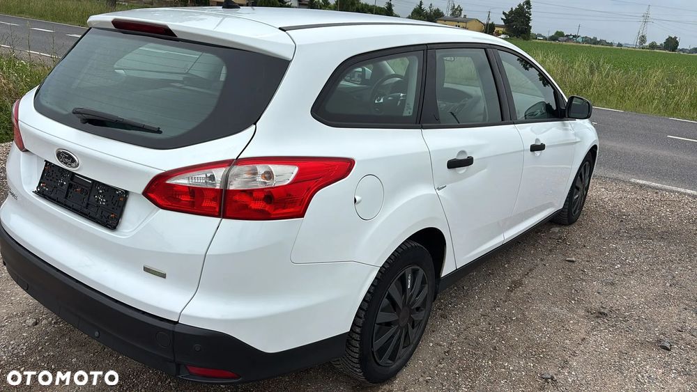 Ford Focus 1.0 EcoBoost Start-Stopp-System SYNC Edition - 9