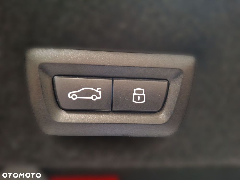 BMW Seria 7 - 20