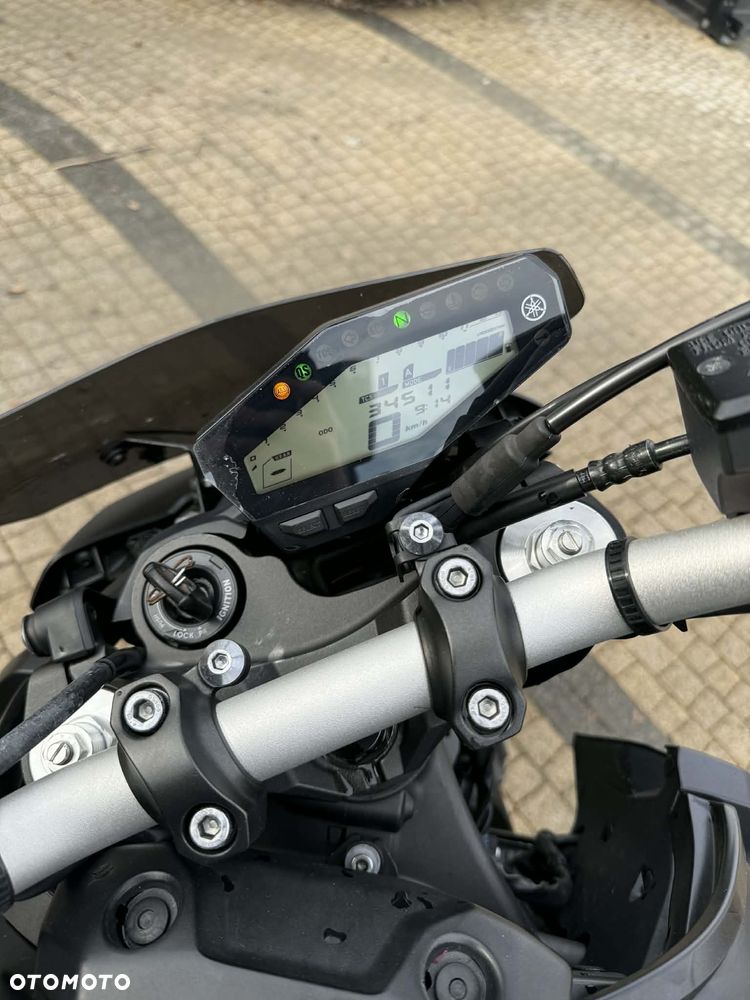 Yamaha MT - 4