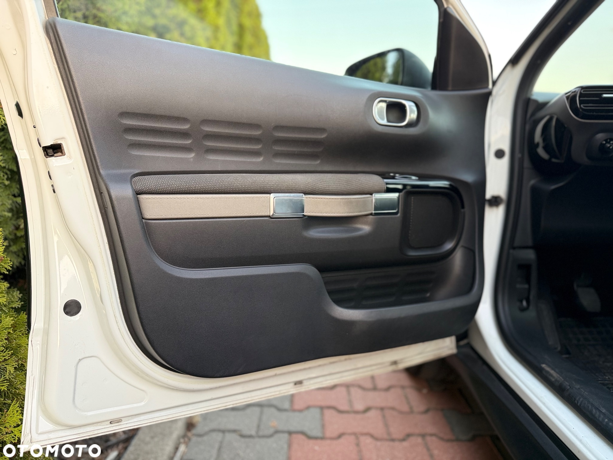Citroën C4 Cactus 1.2 PureTech MoreLife - 26