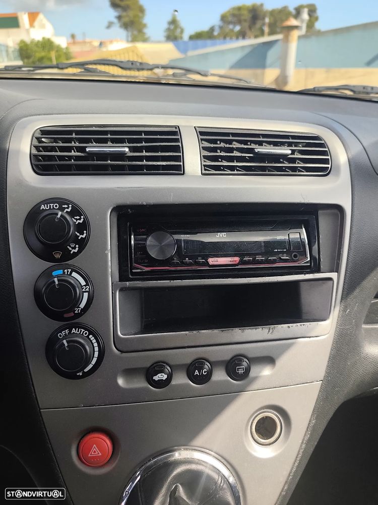 Honda Civic 1.4i S - 10