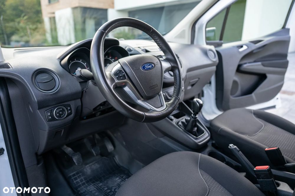 Ford Transit Courier 1.0 EcoBoost Ambiente - 16