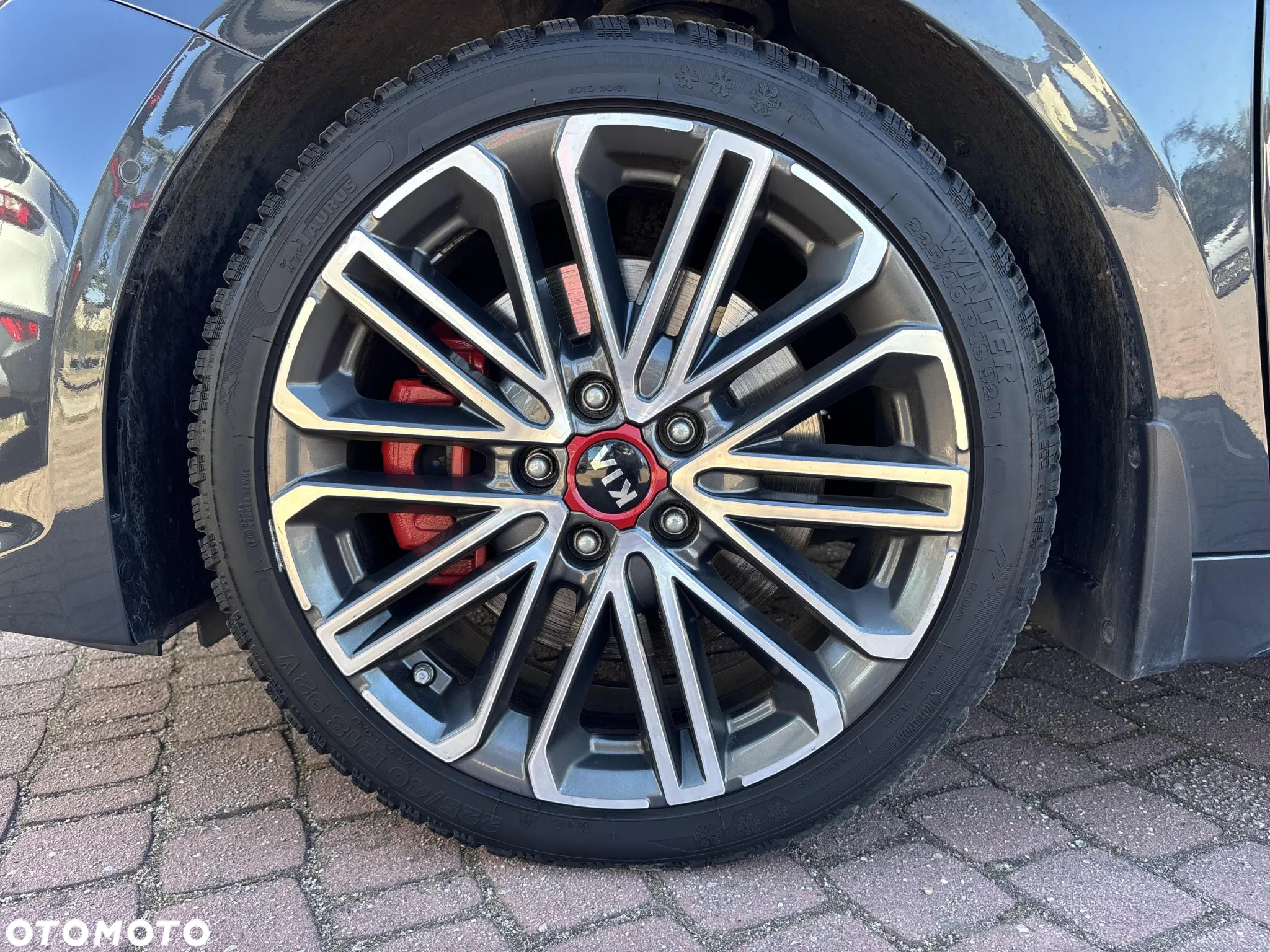 Kia ProCeed 1.6 T-GDI GT DCT - 28