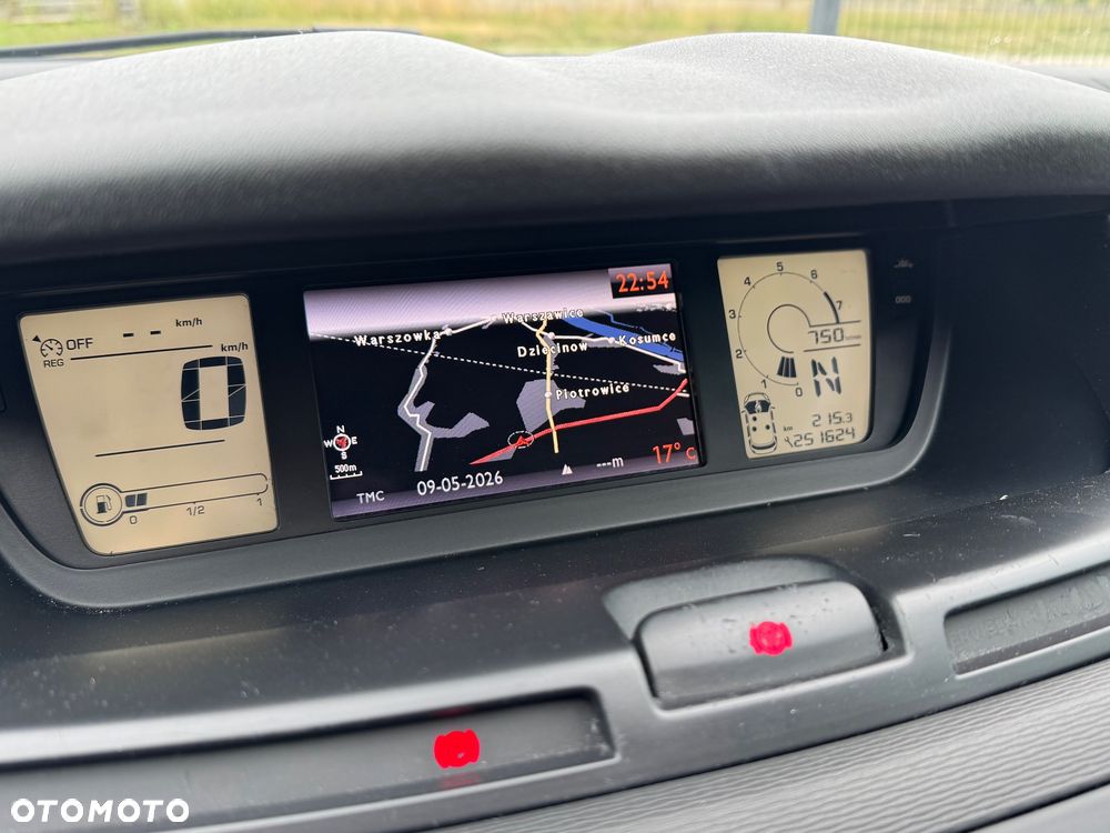Citroën C4 Picasso - 8