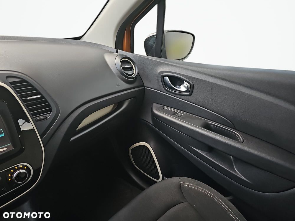 Renault Captur - 16