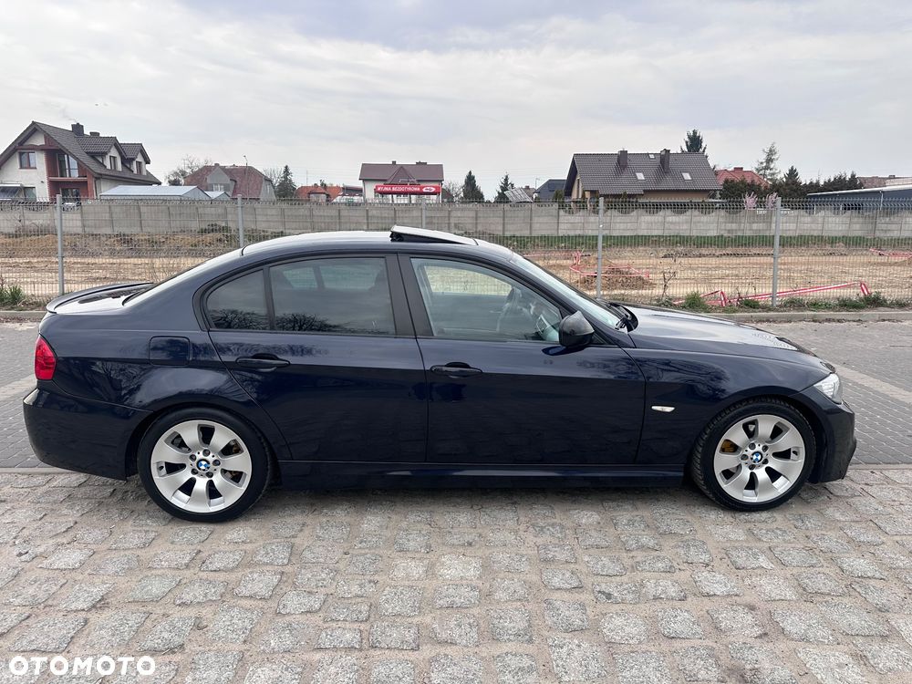 BMW Seria 3 320i Edition Sport - 4