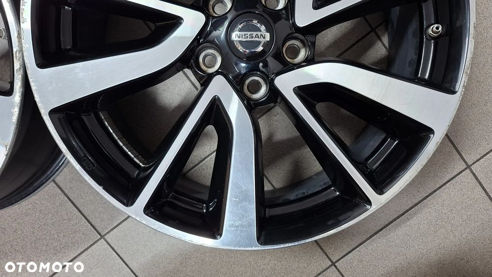 Felgi Aluminiowe 19 Nissan Qashqai X-Trail 5x114.3 ET 40 - 6