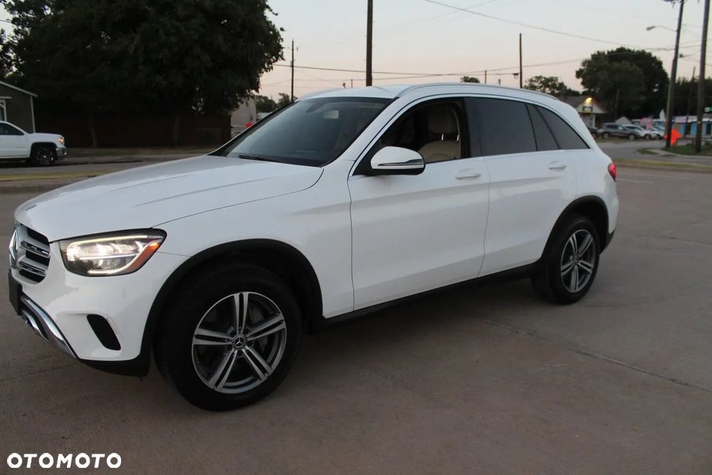 Mercedes-Benz GLC 300 4-Matic - 2