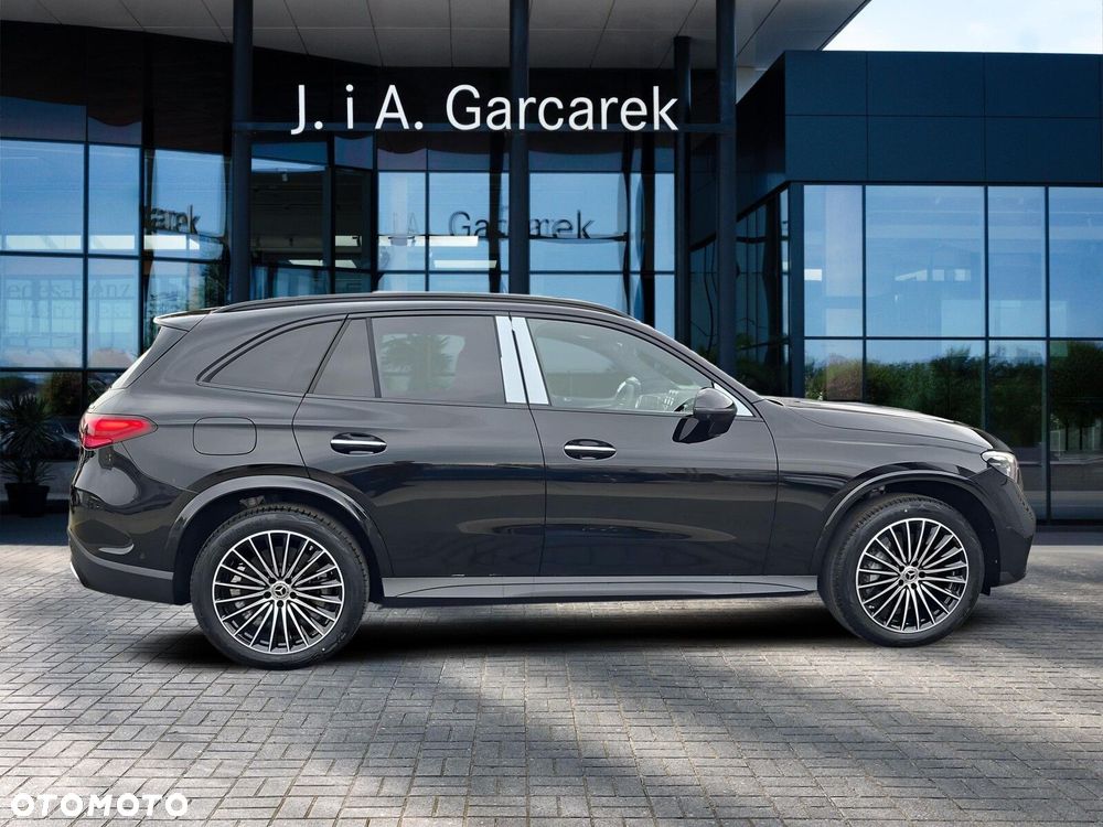 Mercedes-Benz GLC - 7