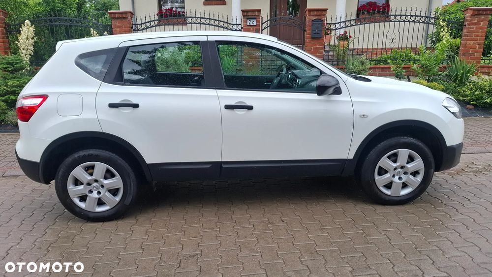 Nissan Qashqai 2.0 4x4 Visia - 5