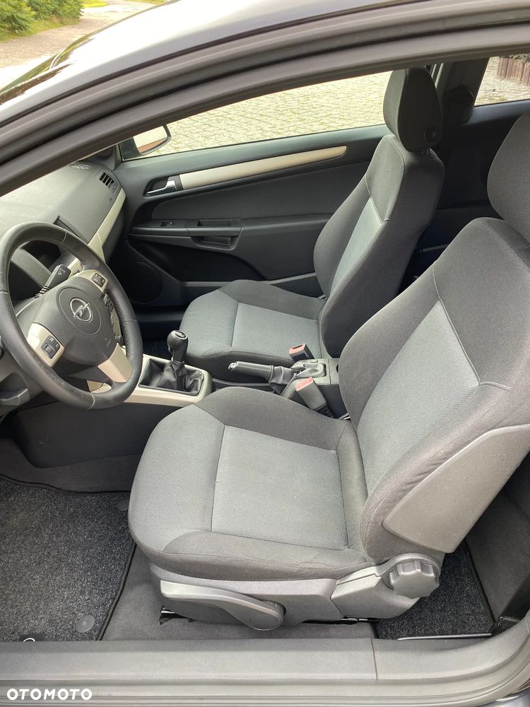 Opel Astra GTC 1.4 NAVI - 13