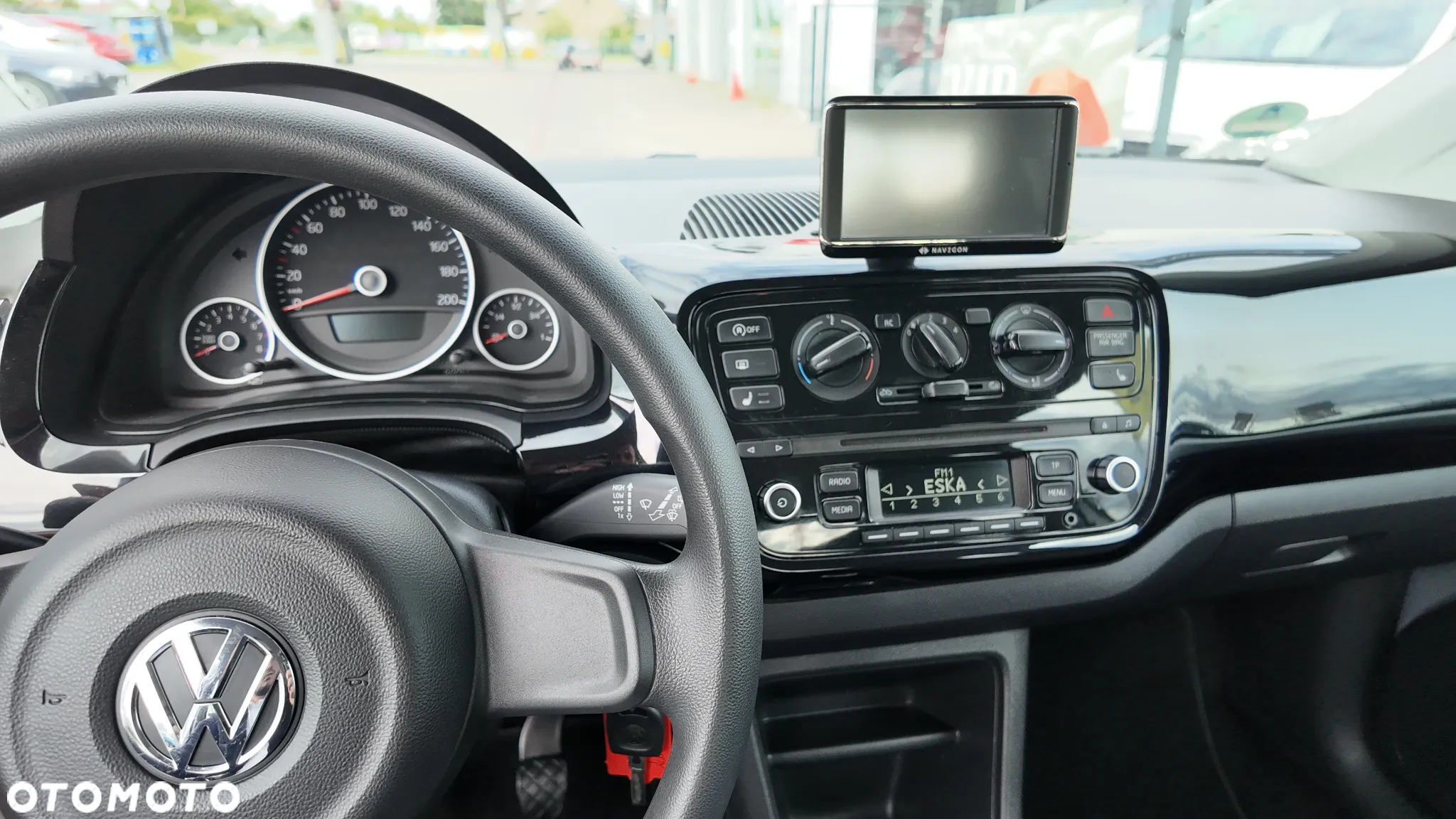 Volkswagen up! (BlueMotion Technology) beats - 29