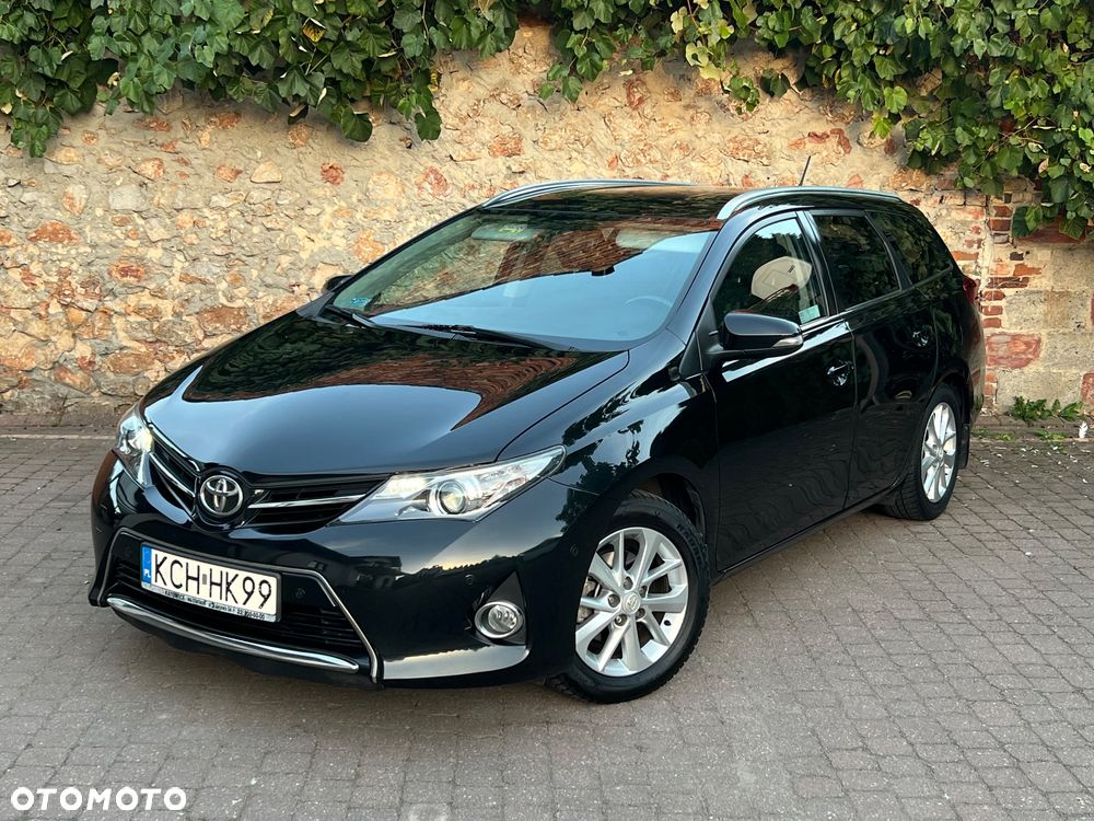 Toyota Auris 1.6 Premium Comfort MS - 1