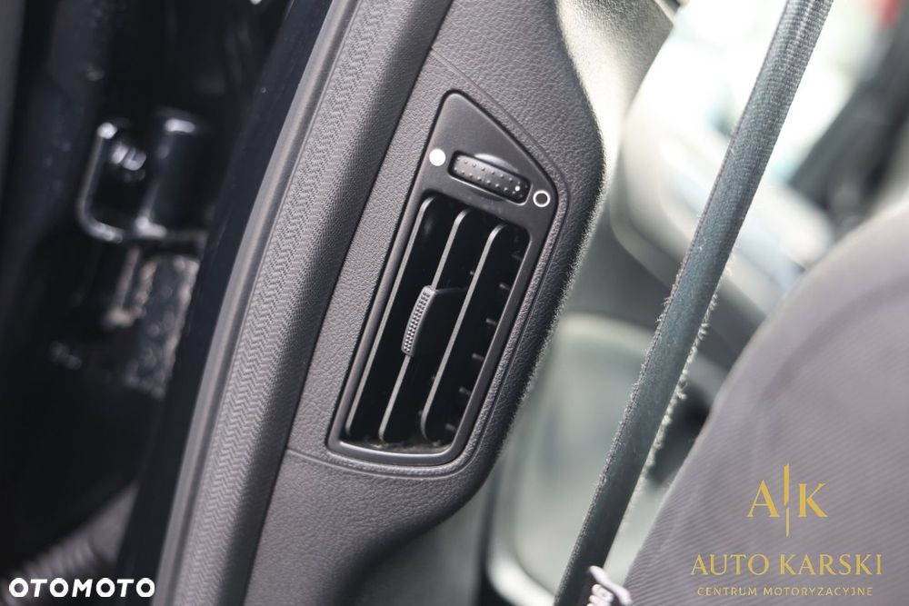 Ford Mondeo 1.6 T Titanium - 30