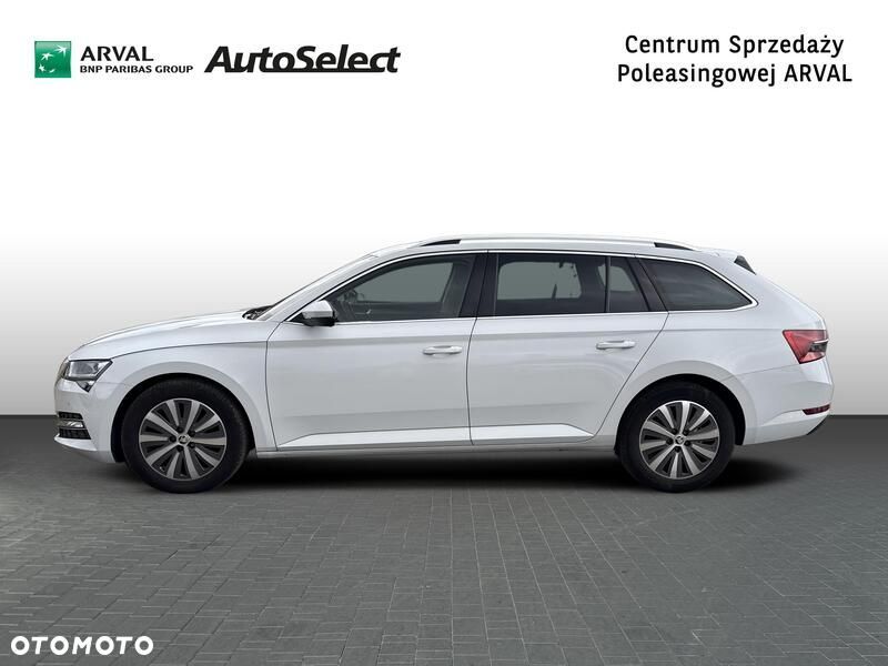 Skoda Superb 2.0 TDI SCR Style DSG - 2