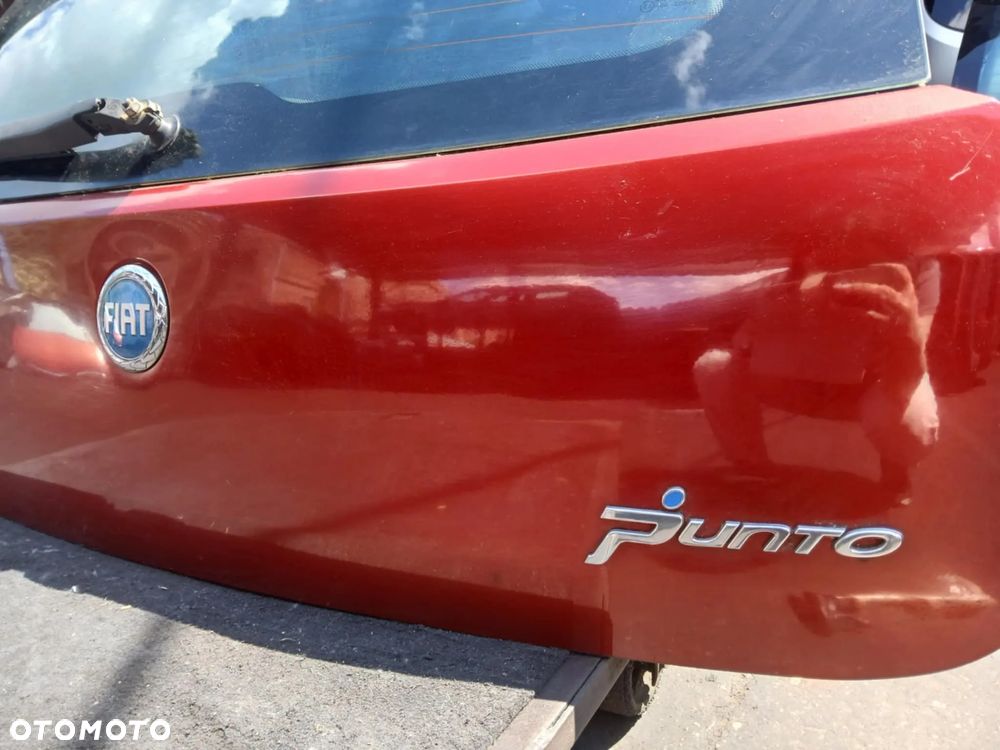 Fiat Grande Punto 3D Klapa bagażnika - 4
