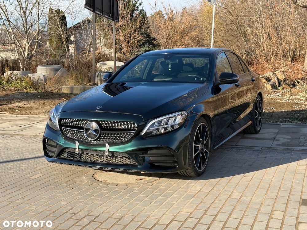 Mercedes-Benz Klasa C 300 9G-TRONIC Night Edition - 2