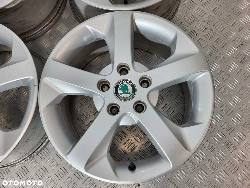 Skoda Octavia II III Felgi Aluminiowe 16 5x112 - 2
