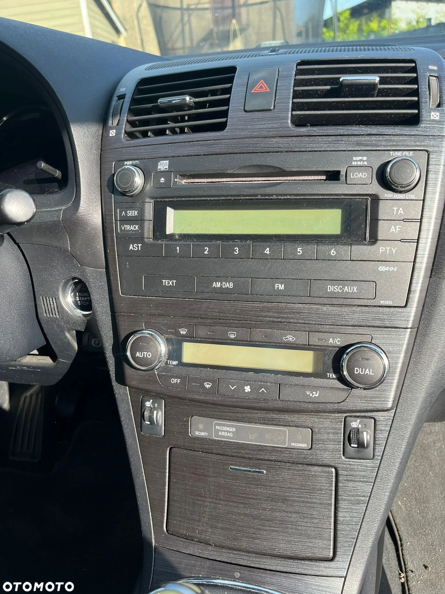 Toyota Avensis 2.2 D-4D Prestige - 8