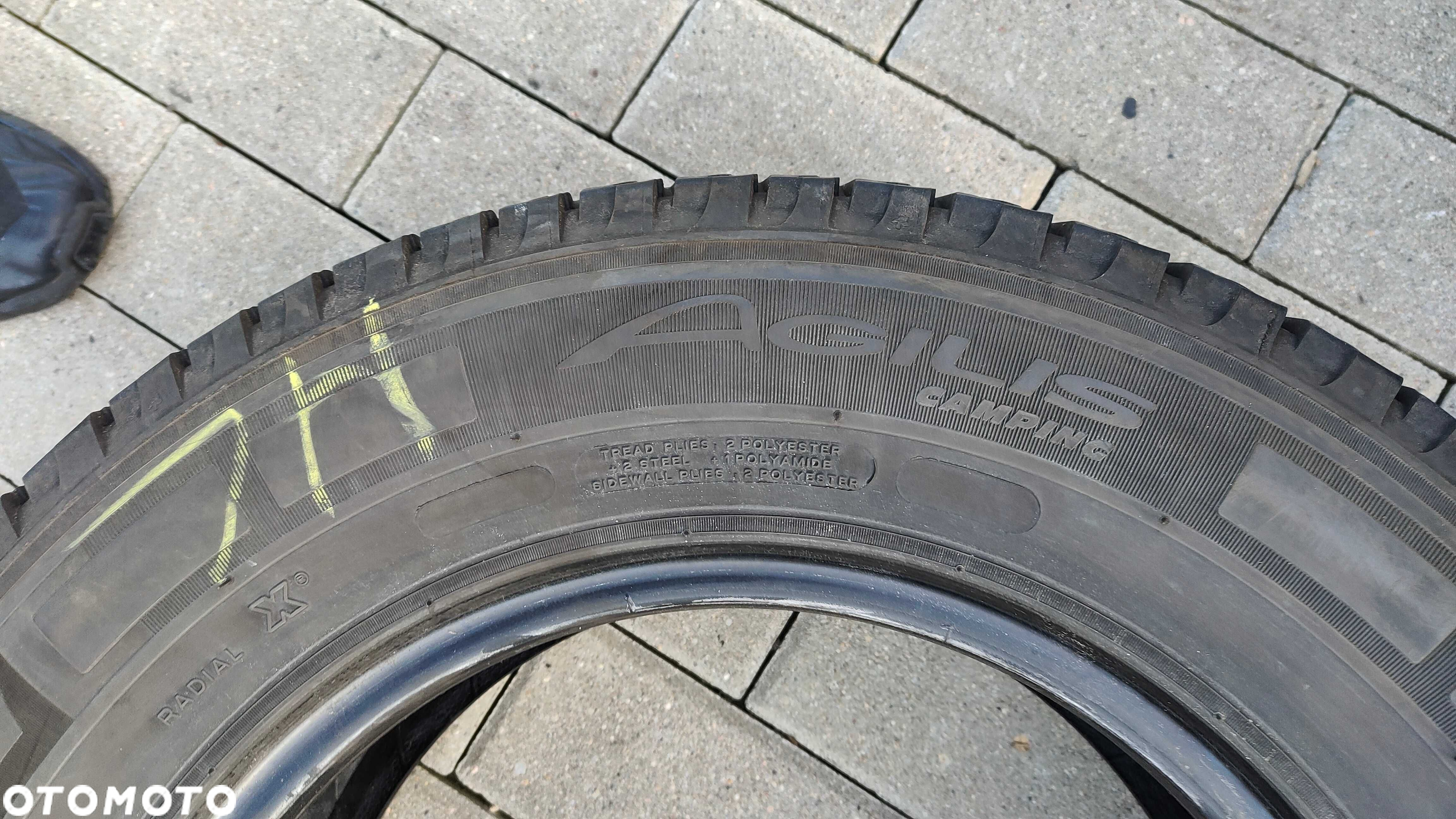 Opony Letnie 215/70/15C Michelin 4szt - 8