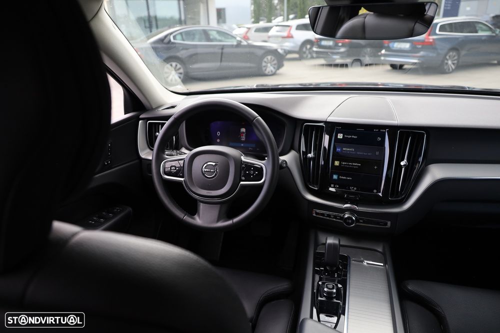 Volvo XC 60 2.0 B4 Plus Bright — fotografia 19