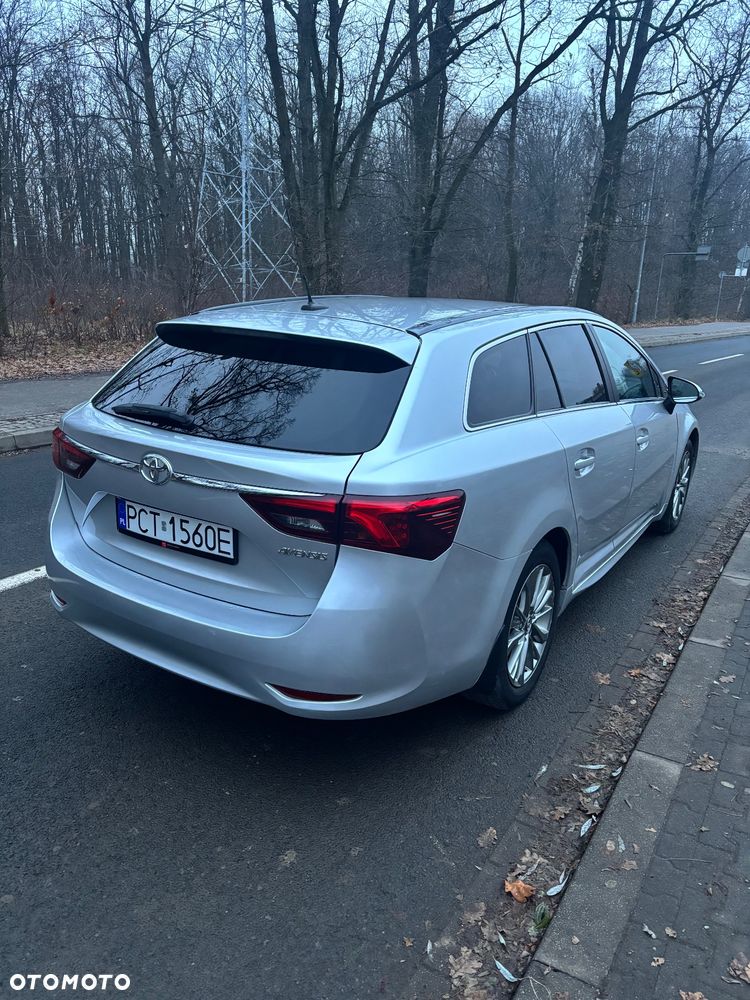Toyota Avensis Touring Sports 1.8 Multidrive S Comfort - 5