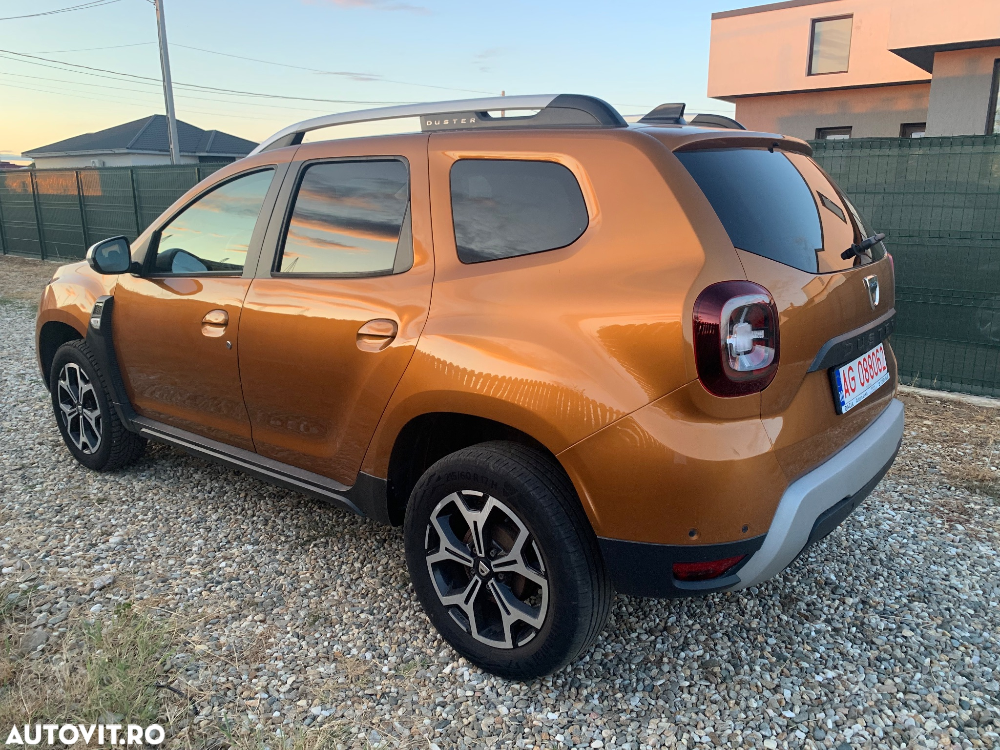Dacia Duster 1.6 SCe 4WD Prestige jante 17" - 5