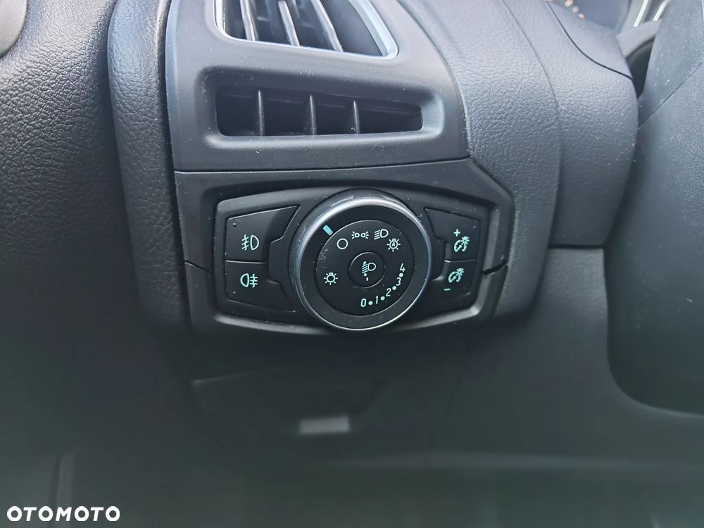 Ford Focus 1.0 EcoBoost ST-Line ASS - 30