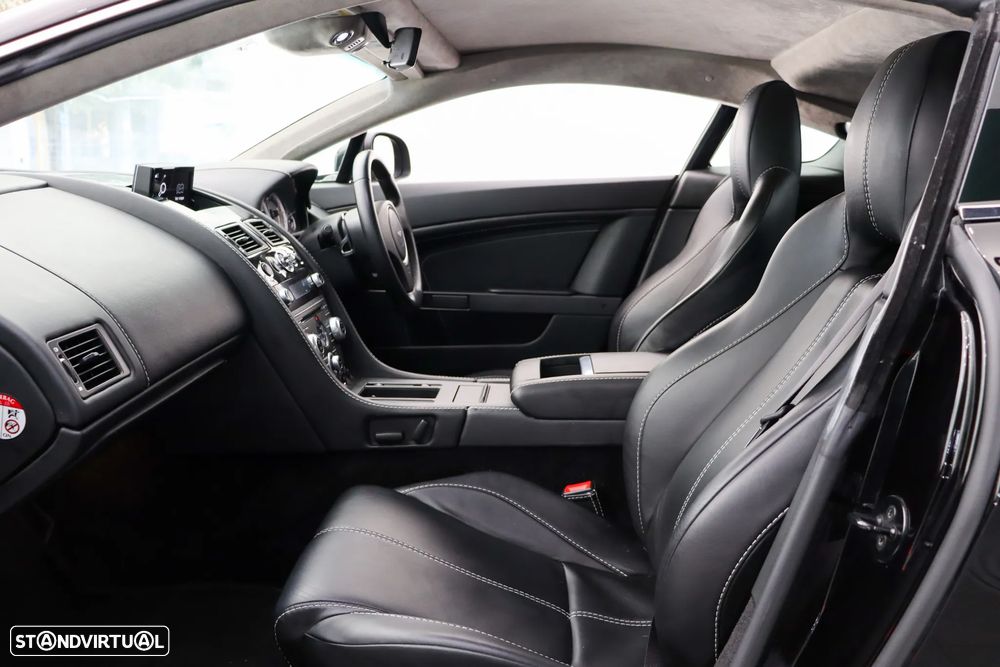 Aston Martin Vantage Coupe V8 Sportshift - 31