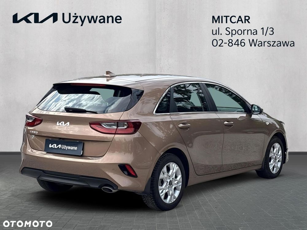 Kia Ceed 1.5 T-GDI M - 6