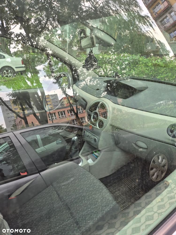 Renault Modus - 5