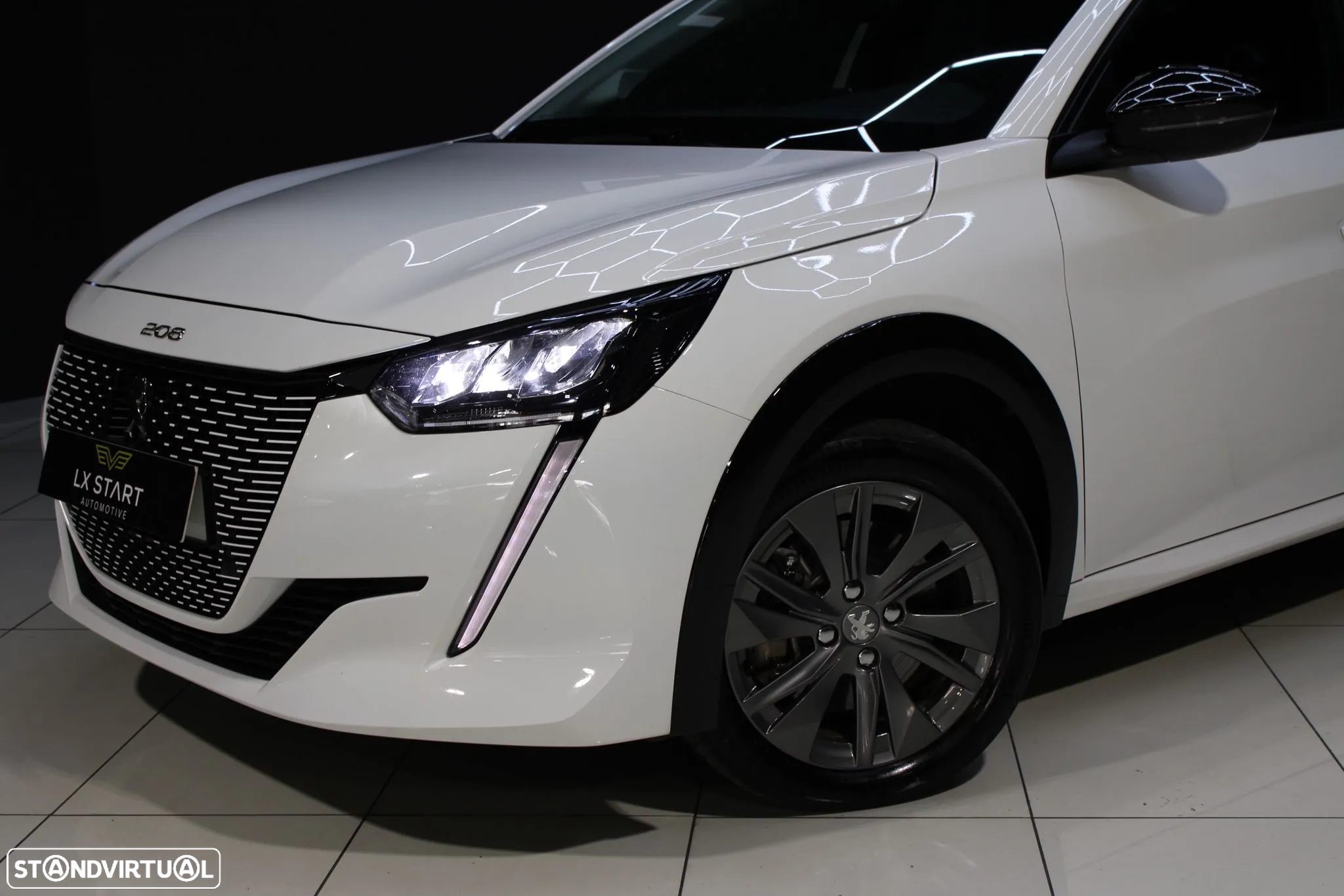 Peugeot e-208 50 kWh Active Pack - 6
