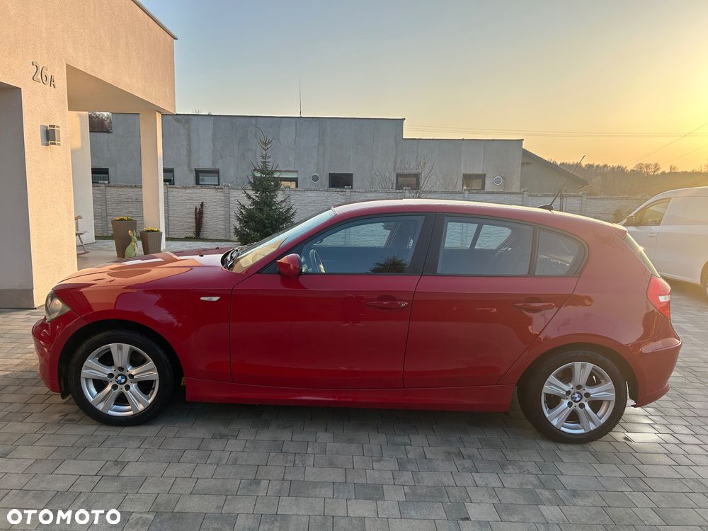 BMW Seria 1 118d - 4