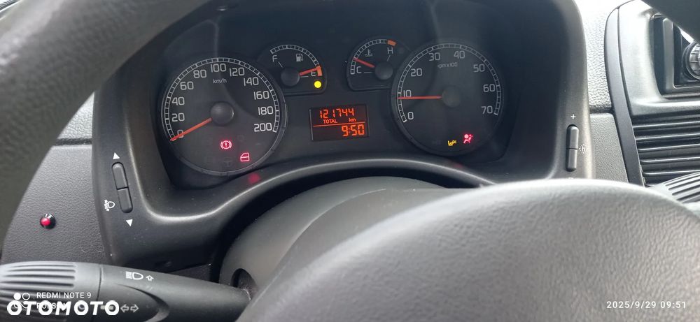 Fiat Punto - 13