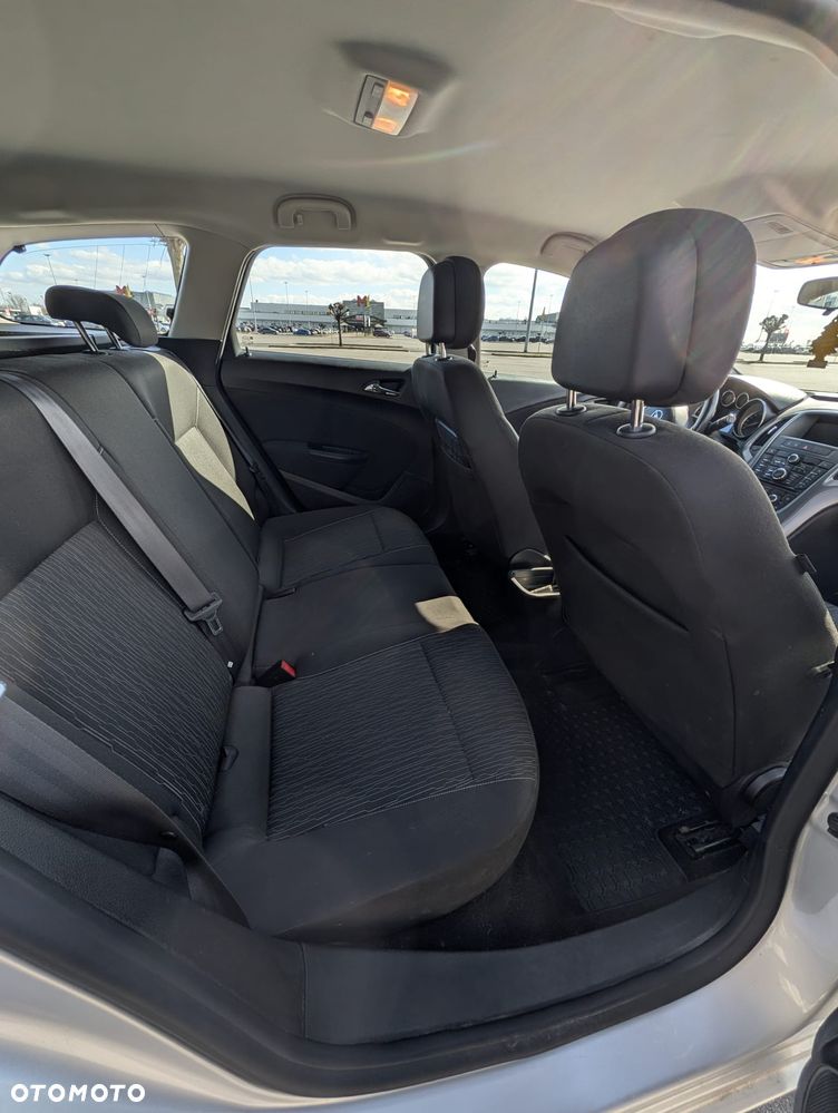 Opel Astra 1.4 Turbo - 8