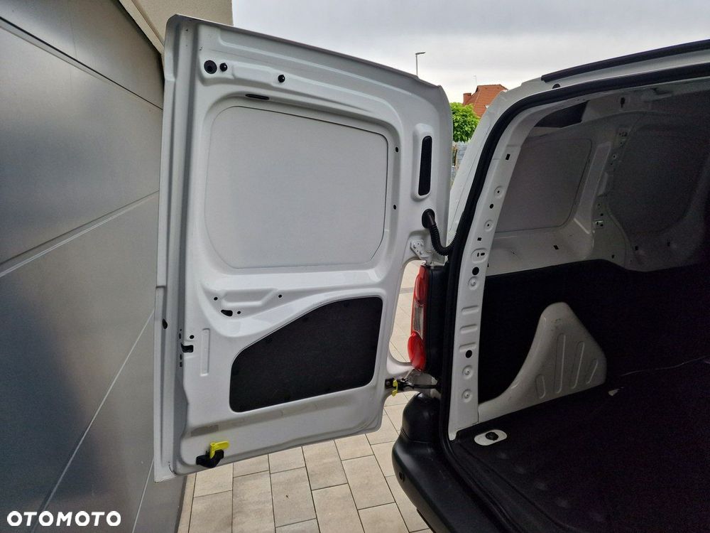 Peugeot Partner - 16