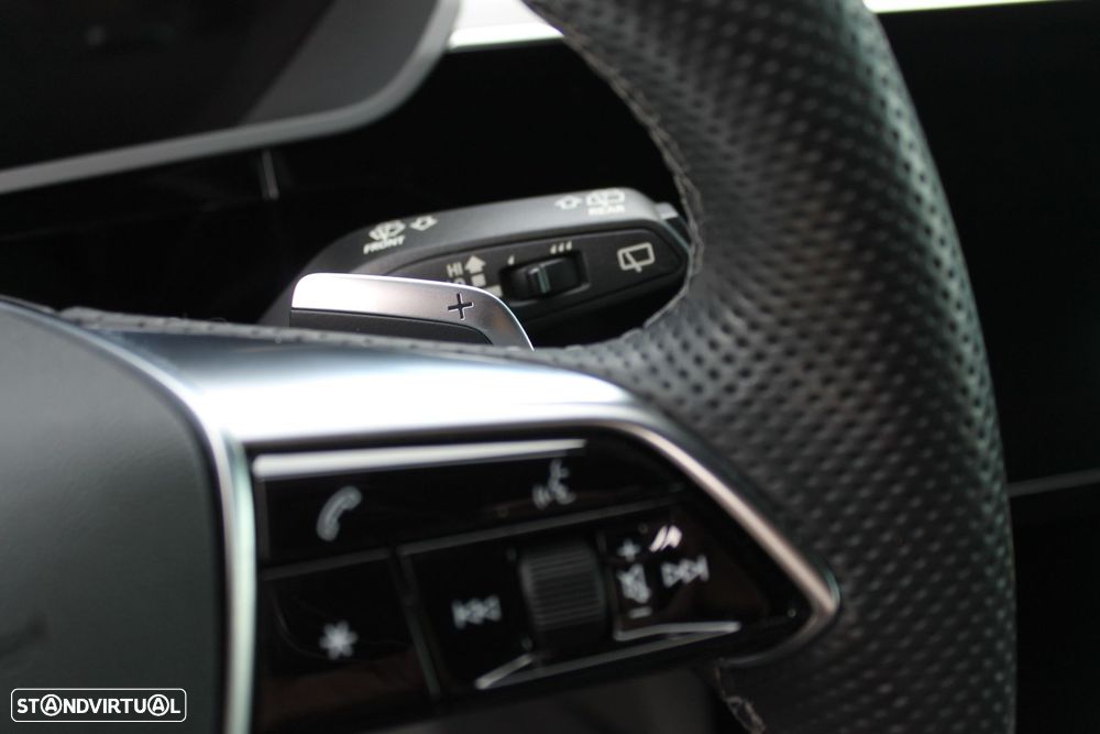 Audi e-tron 55 quattro S line - 19