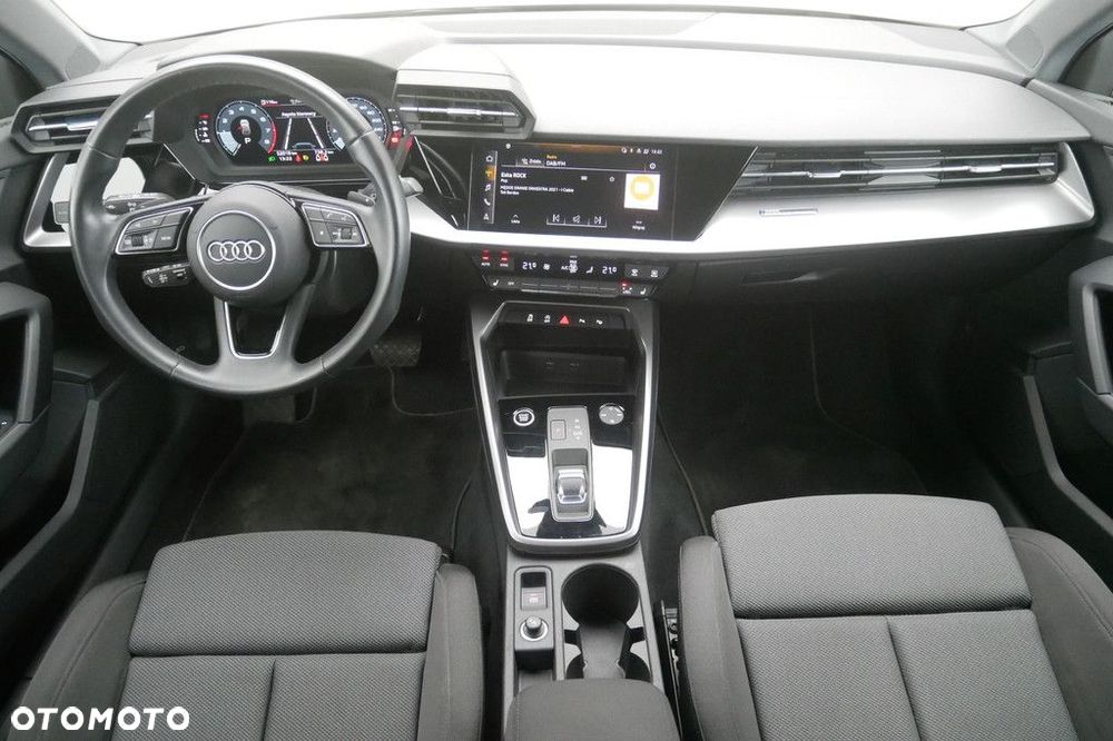 Audi A3 Sportback - 8