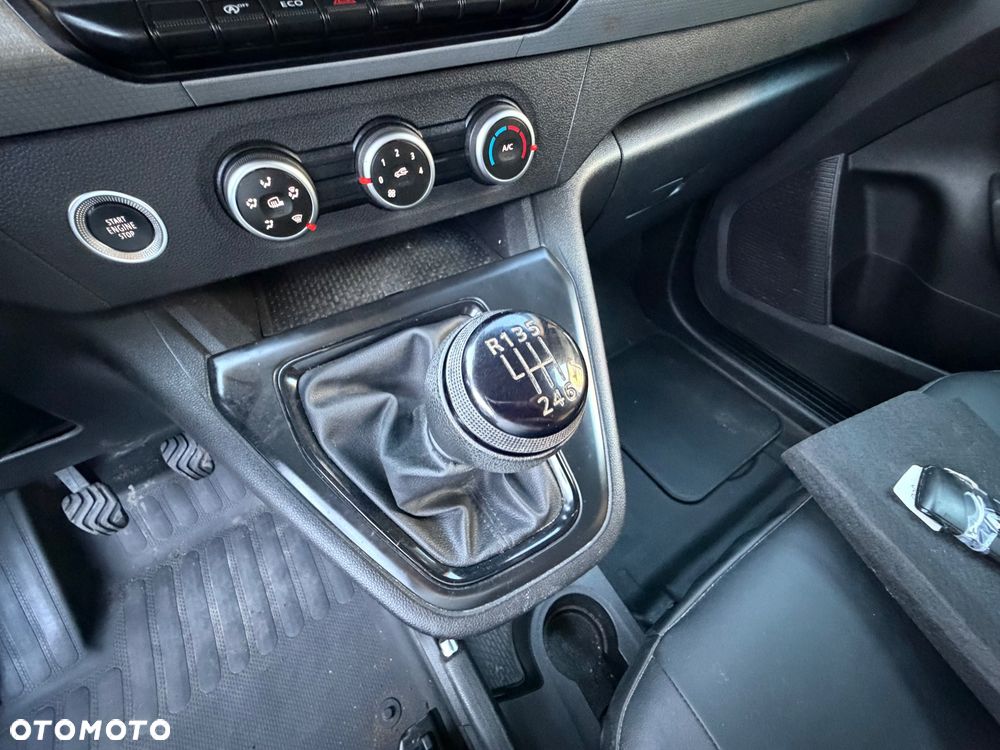Renault EXPRESS KANGOO KLIMA, ASYSTENT PASA czujniki parkowania, tempomat,  OKAZJA!!! - 13