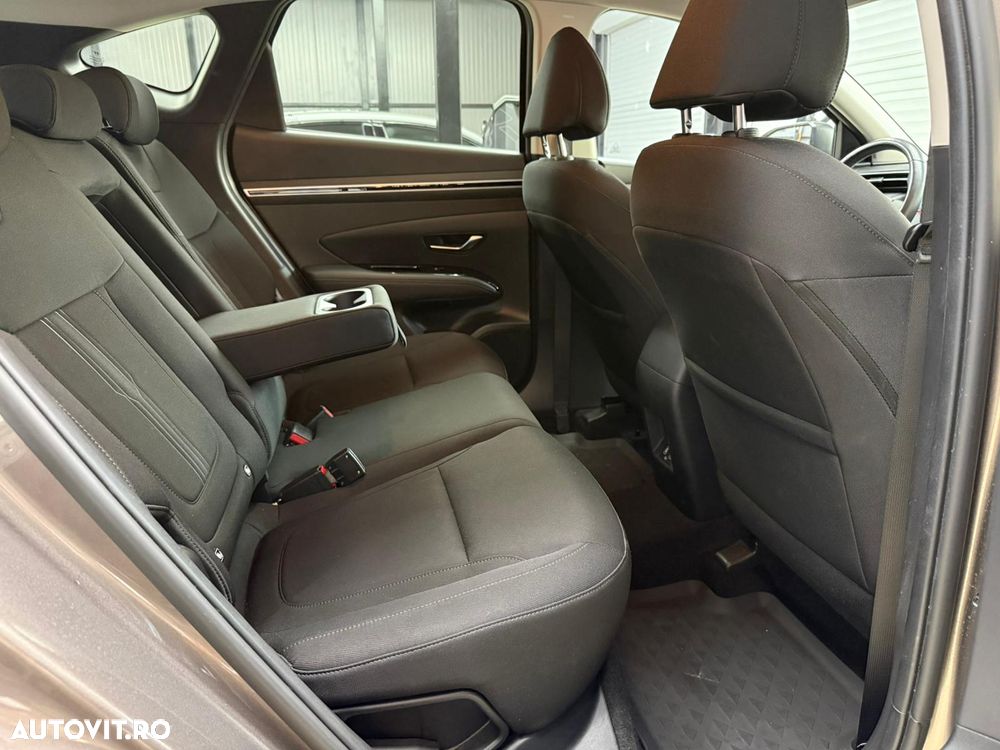 Hyundai Tucson 1.6 l 150 CP 2WD 6MT Style+ - 25