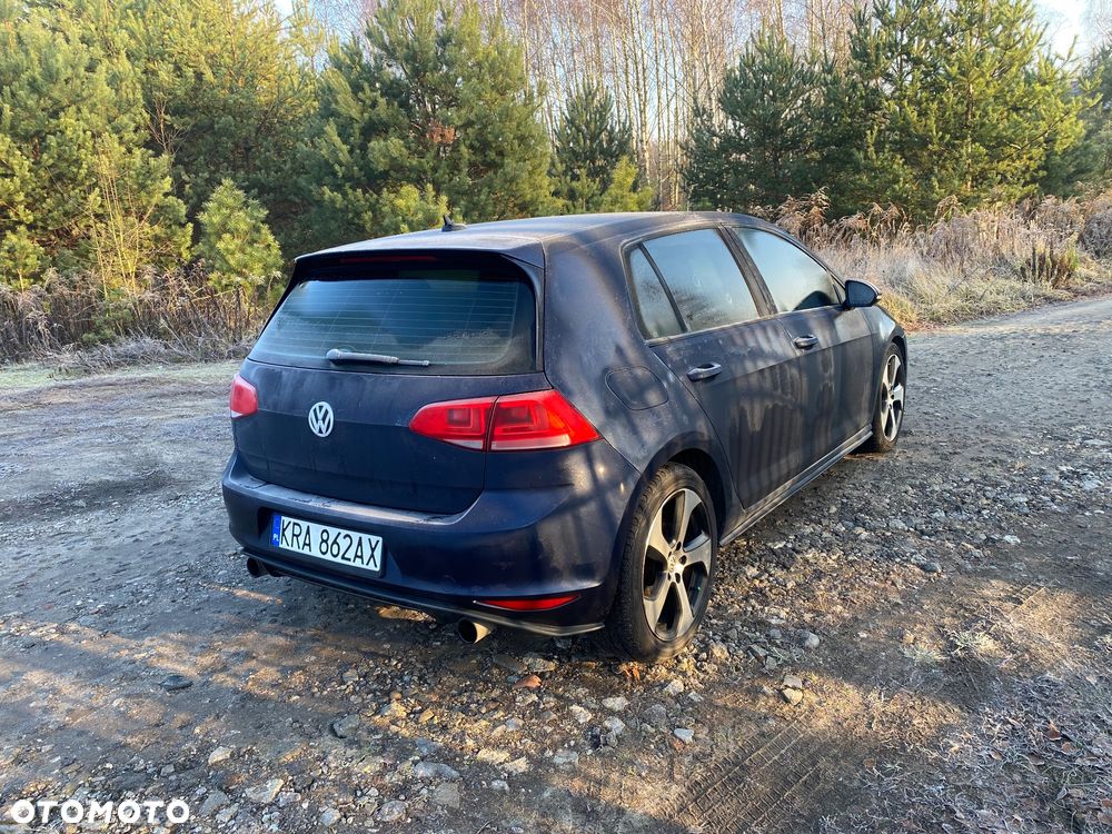 Volkswagen Golf GTI (BlueMotion Technology) DSG - 3