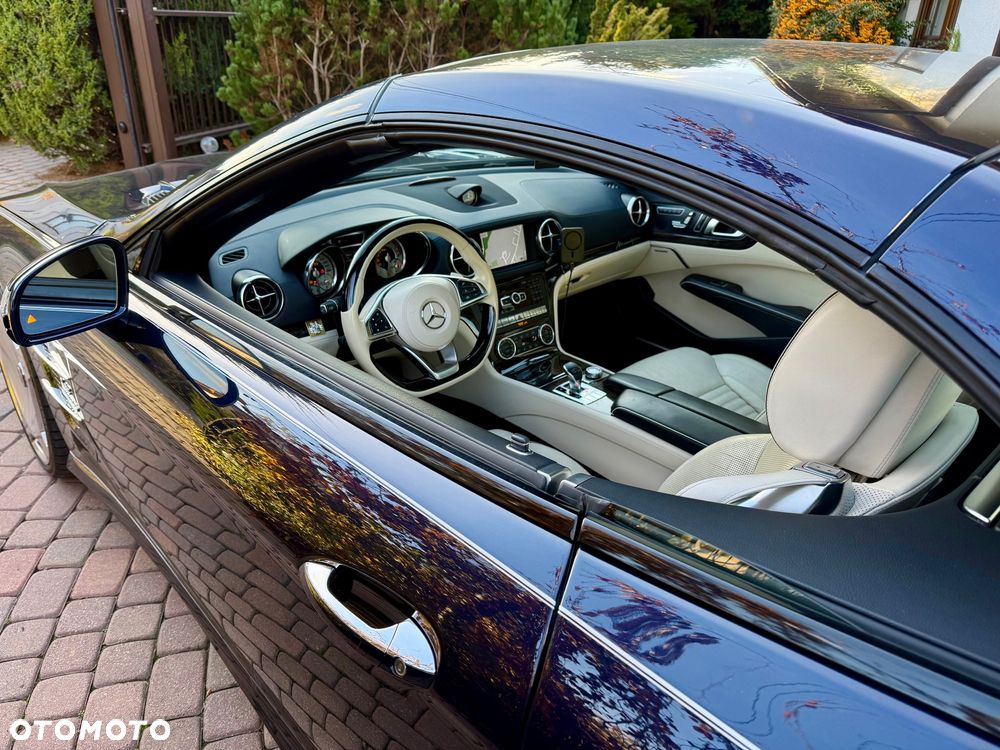 Mercedes-Benz SL 500 - 24