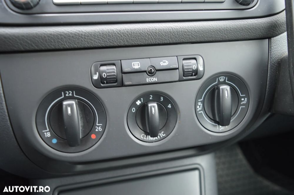 Volkswagen Golf Plus 2.0 TDI Sportline - 29