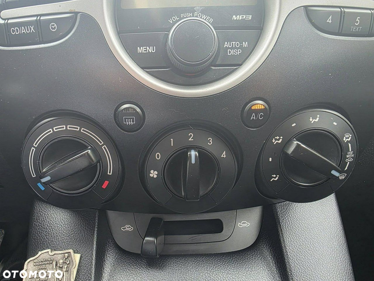 Mazda 2 1.3 Independence - 16