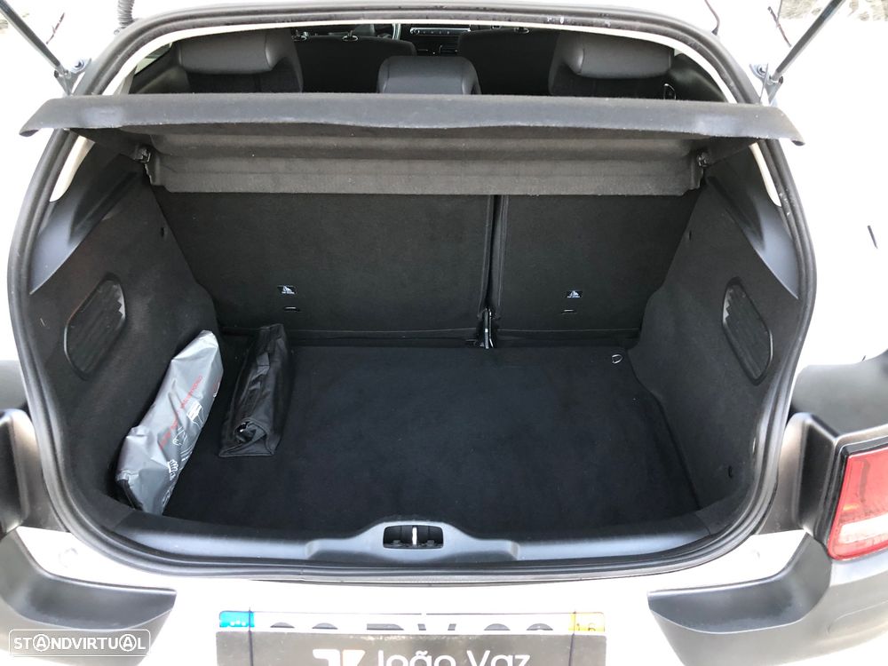 Citroën C4 Cactus 1.6 BlueHDi Feel J17 - 17