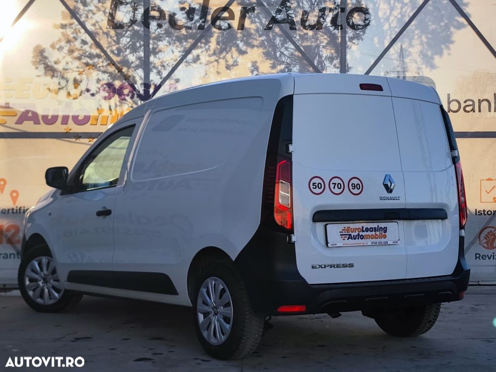 Renault Express - 10