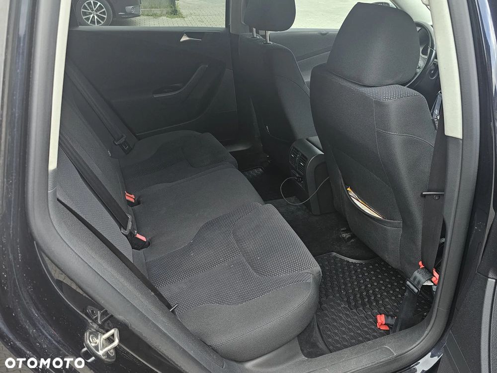 Volkswagen Passat 2.0 TDI DPF Comfortline - 7
