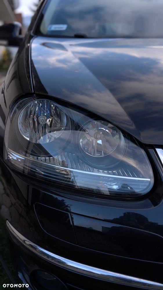 Volkswagen Golf 2.0 TDI Highline - 9